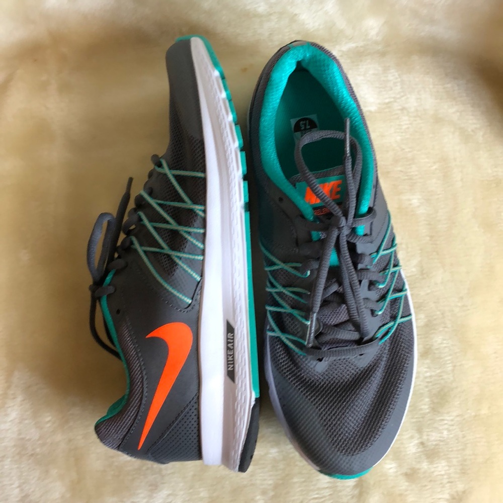 Nike Air Relentless 6. Size 7.5